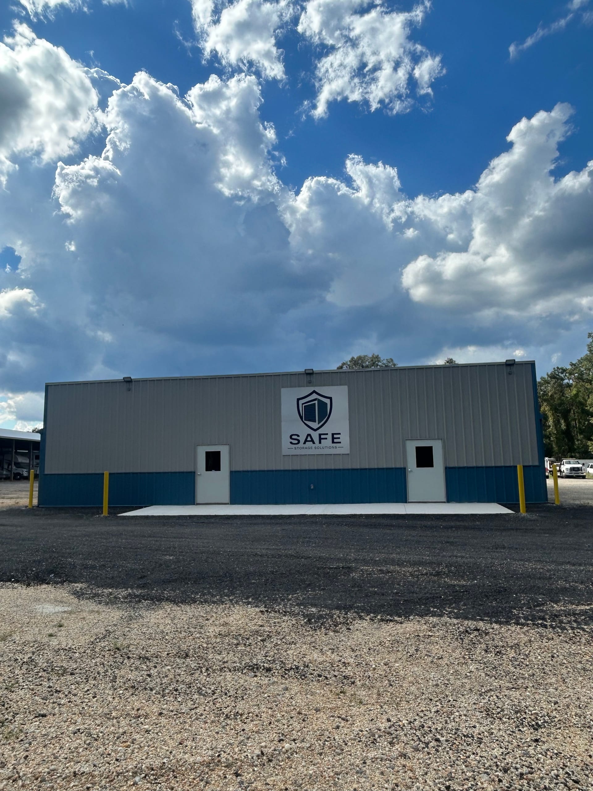 Safe Storage Solutions facility building and office exterior